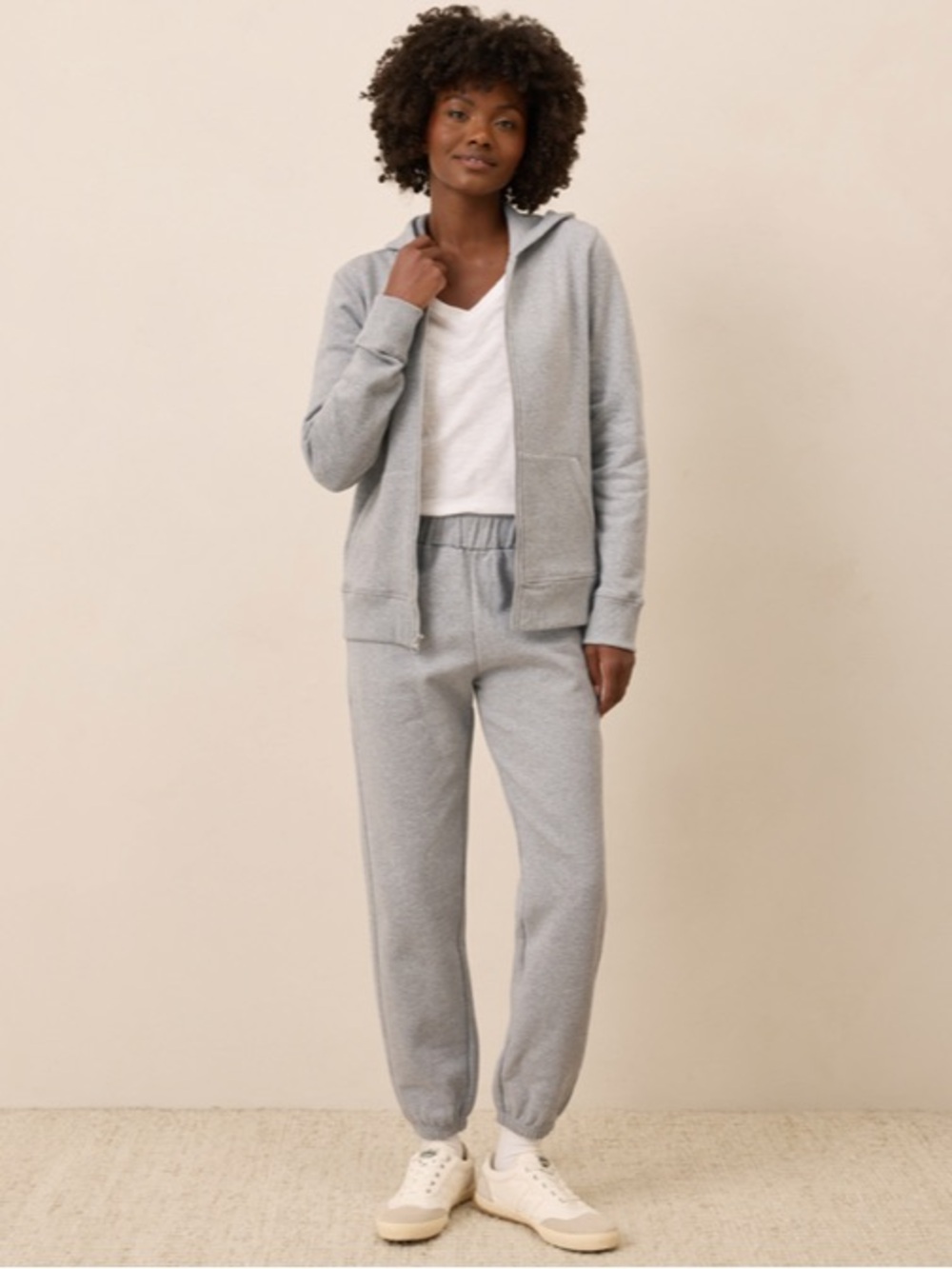 PACT 100%  ORGANIC COTTON BRUSHED FLEECE SWEATPANTS SIZE LARGE IN HEATHER GRAY
